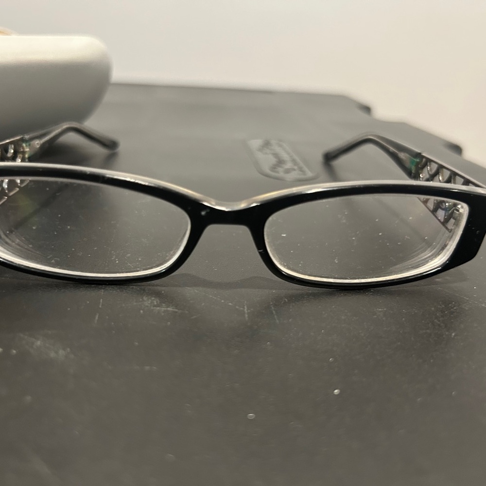 Oscar de la Renta Black Eyewear Frame - Picture 6 of 13
